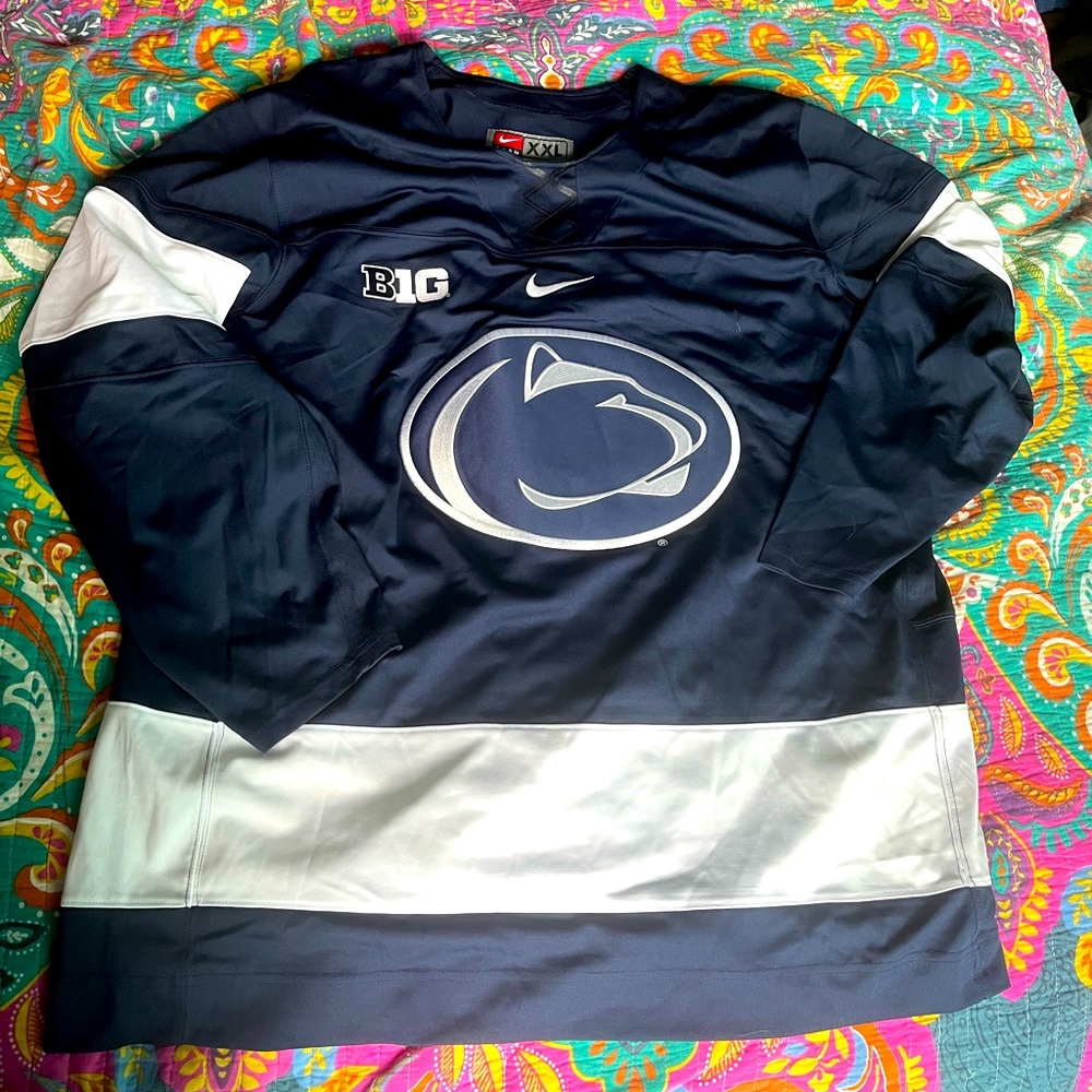 Nike Penn State Hockey Jersey- XXL
